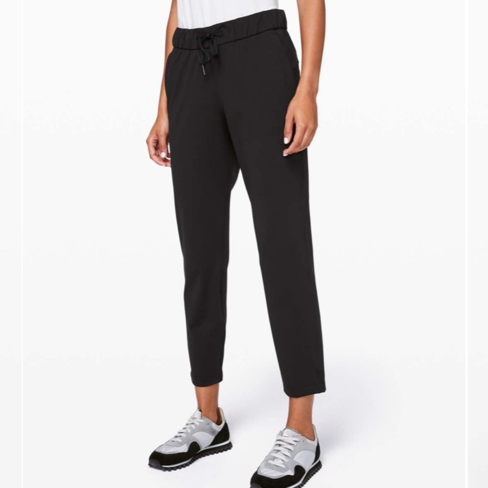 Lululemon On the Fly 7/8 Pant Black 4